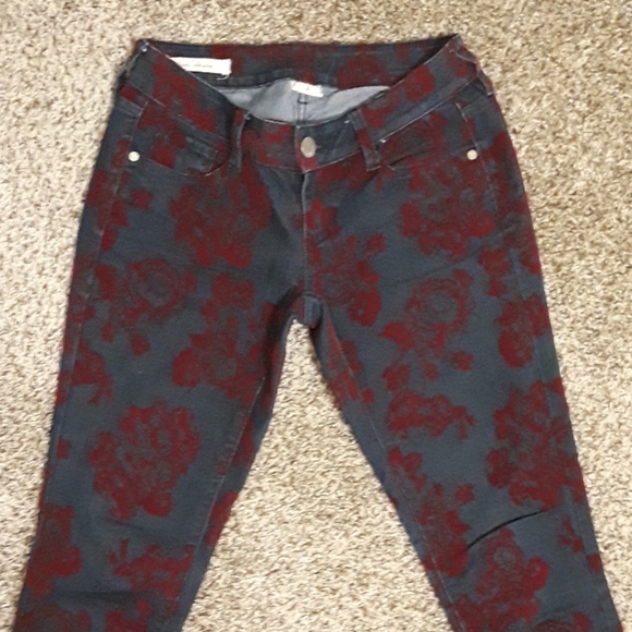 Skinny Jeans - Picture 1 of 3